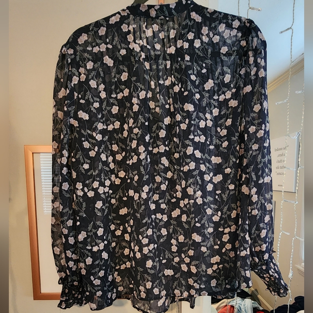 Lovestitch Charcoal Floral Sheer Long Sleeve Top Size Medium NWOT - Picture 2 of 5